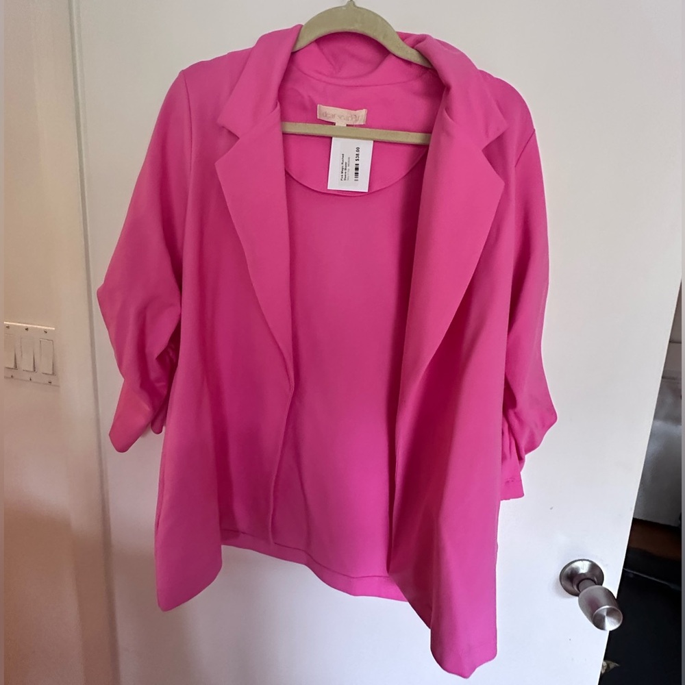 Boyfriend Fit Hot Pink Blazer Three Quarter Sleeves (Size M)